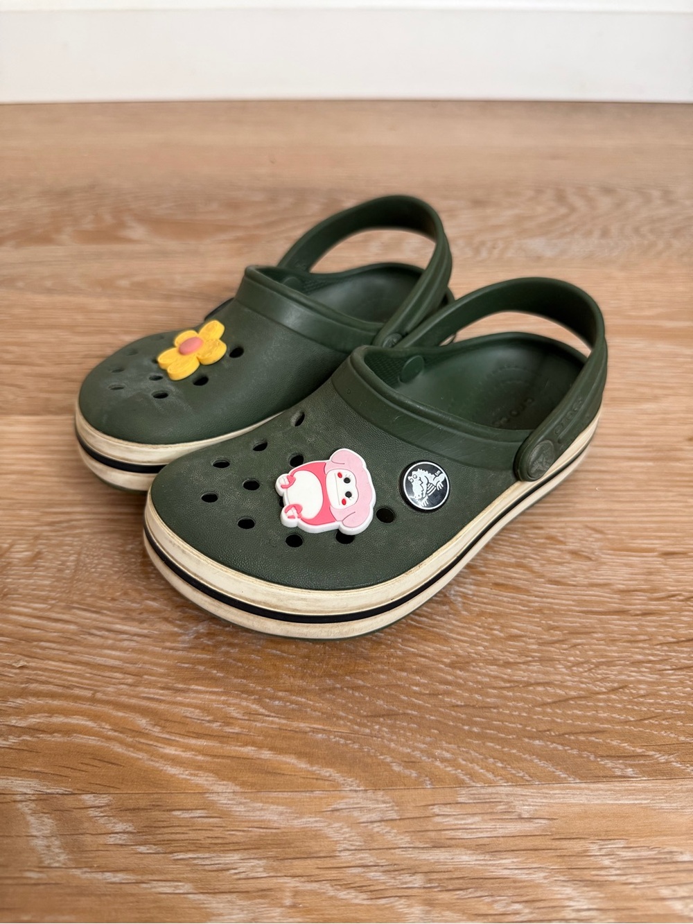Crocs Girls Toddler Size 9 Dark Green Clog Shoes